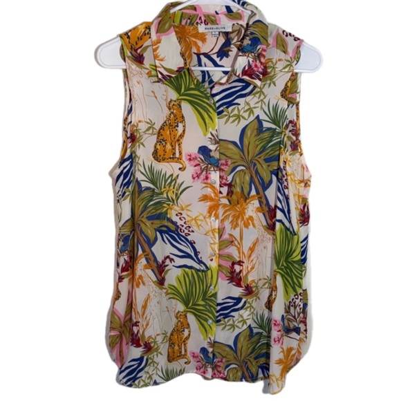 Rose & Olive Tops - Rose + Olive Tropical Print Sleeveless Top/blouse  Size L
